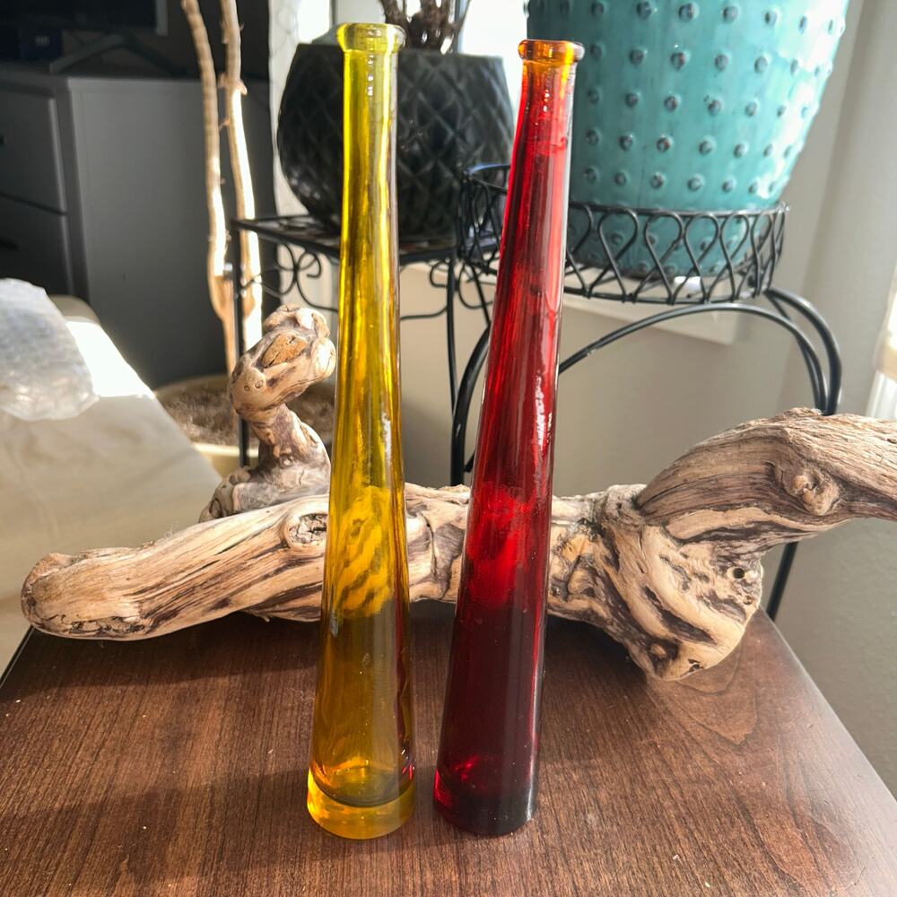 2 Vintage Made In Italy Amberina & Yellow Bud Vases Red Polished Bottom